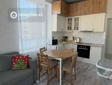 2-комнатная квартира, этаж 8 из 9, 51 м²