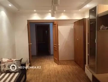 70 м², 3-комнатная квартира, этаж 2 из 6, 70 м², изображение - 1