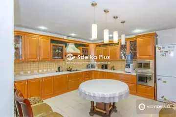 2-комнатная квартира, этаж 20 из 21, 112 м²