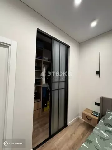3-комнатная квартира, этаж 2 из 17, 87 м²