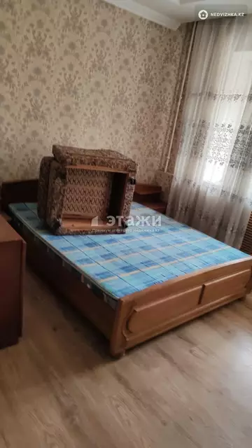 2-комнатная квартира, этаж 4 из 5, 55 м²