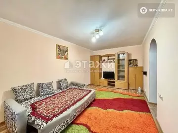 1-комнатная квартира, этаж 2 из 4, 33 м²