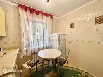 1-комнатная квартира, этаж 2 из 4, 33 м²