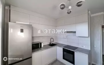 2-комнатная квартира, этаж 7 из 10, 64 м²