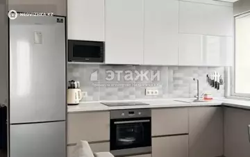 2-комнатная квартира, этаж 13 из 13, 50 м²