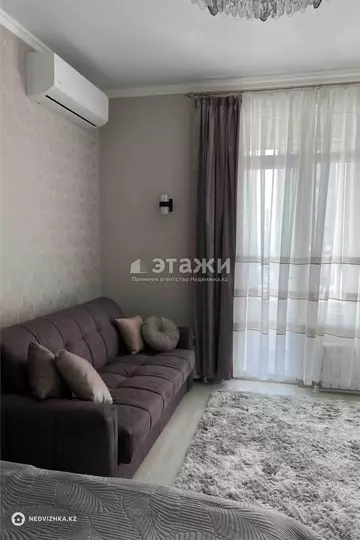1-комнатная квартира, этаж 8 из 9, 38 м²