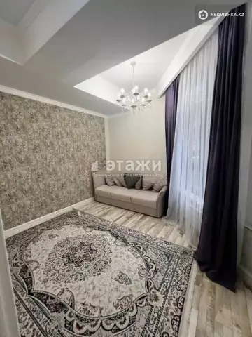6-комнатная квартира, этаж 8 из 10, 300 м²
