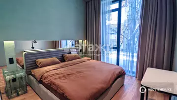 2-комнатная квартира, этаж 1 из 3, 77 м², на длительный срок