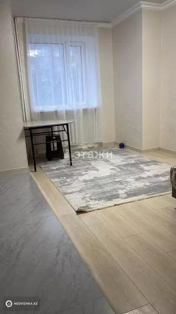 1-комнатная квартира, этаж 2 из 5, 30 м²