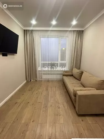 2-комнатная квартира, этаж 9 из 10, 43 м²