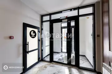 3-комнатная квартира, этаж 1 из 9, 92 м²