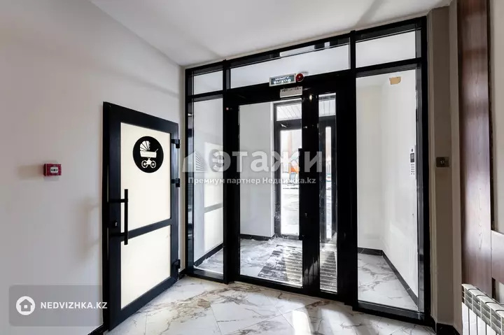 92.3 м², 3-комнатная квартира, этаж 1 из 9, 92 м², изображение - 1