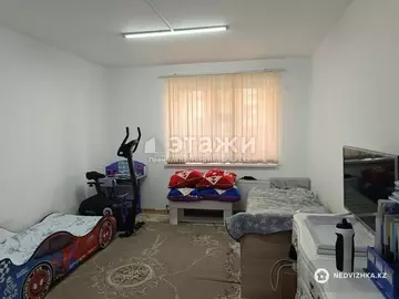 3-комнатная квартира, этаж 1 из 9, 73 м²
