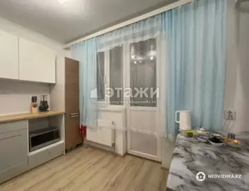 71 м², 3-комнатная квартира, этаж 2 из 12, 71 м², изображение - 4
