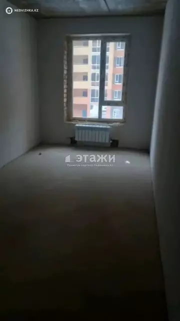 1-комнатная квартира, этаж 3 из 12, 38 м²