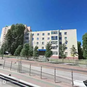 3-комнатная квартира, этаж 2 из 5, 60 м²