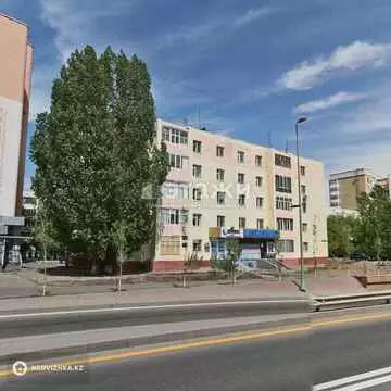 3-комнатная квартира, этаж 2 из 5, 60 м²