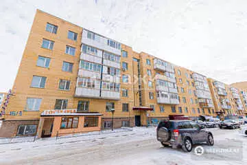 1-комнатная квартира, этаж 5 из 5, 39 м²