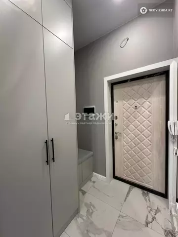 2-комнатная квартира, этаж 3 из 10, 39 м²