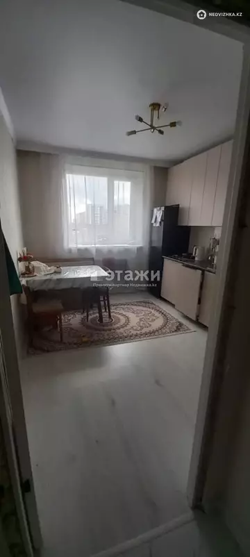 1-комнатная квартира, этаж 3 из 9, 38 м²