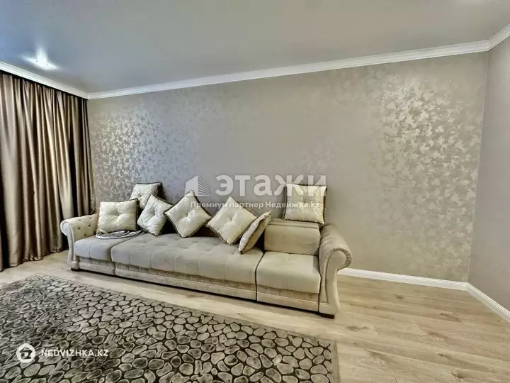 72 м², 2-комнатная квартира, этаж 17 из 17, 72 м², изображение - 1
