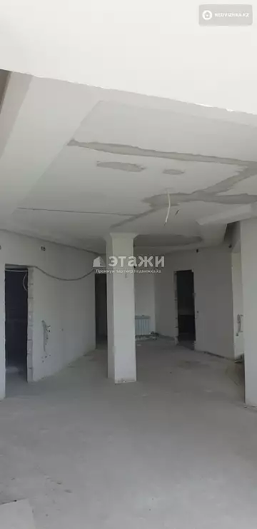 3-комнатная квартира, этаж 14 из 28, 134 м²