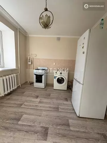 2-комнатная квартира, этаж 3 из 5, 47 м²