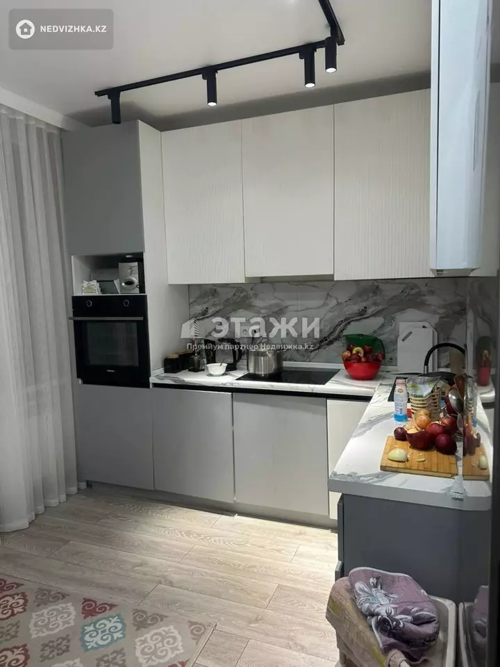 60 м², 2-комнатная квартира, этаж 2 из 13, 60 м², изображение - 1