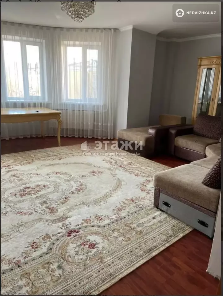 105.8 м², 3-комнатная квартира, этаж 2 из 9, 106 м², изображение - 1