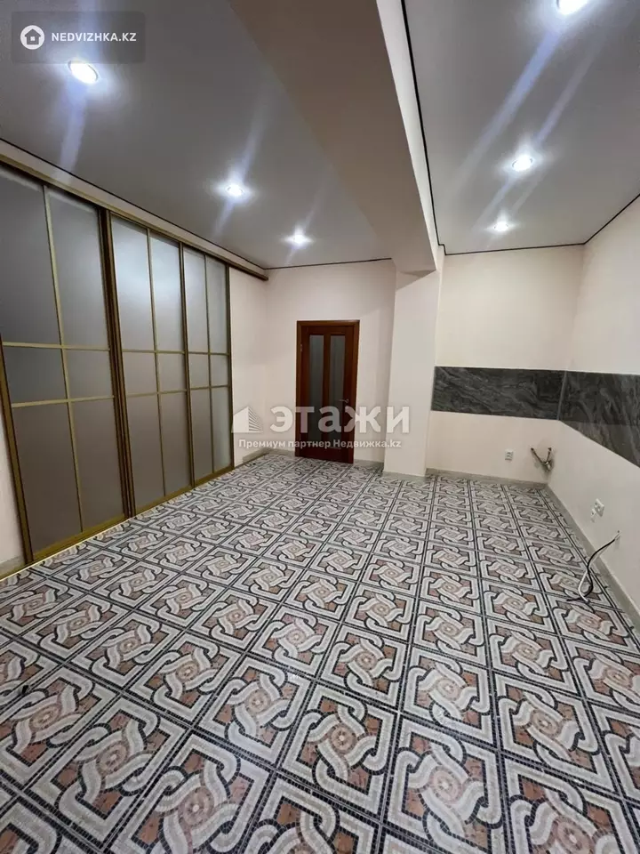 82 м², 3-комнатная квартира, этаж 3 из 17, 82 м², изображение - 1
