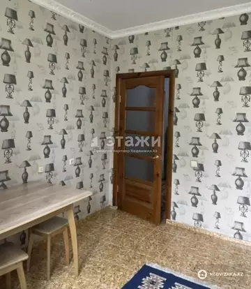 1-комнатная квартира, этаж 3 из 5, 38 м²