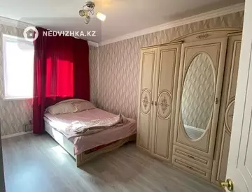 2-комнатная квартира, этаж 3 из 9, 64 м²