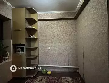 2-комнатная квартира, этаж 1 из 5, 48 м²