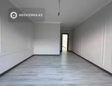 3-комнатная квартира, этаж 1 из 10, 189 м²