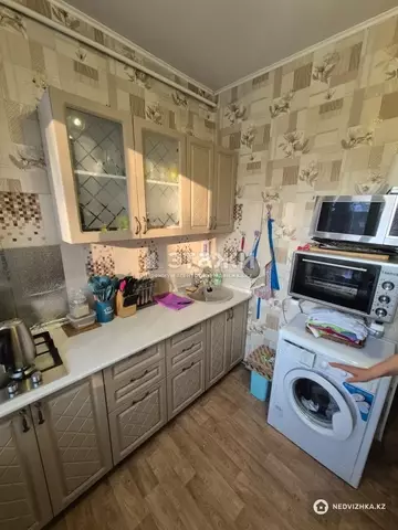 1-комнатная квартира, этаж 2 из 4, 32 м²