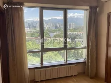 3-комнатная квартира, этаж 11 из 22, 140 м²