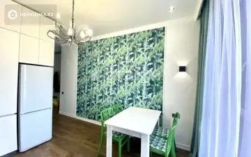 1-комнатная квартира, этаж 10 из 14, 43 м²