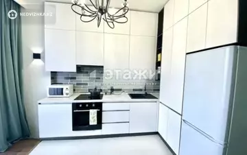 1-комнатная квартира, этаж 10 из 14, 43 м²