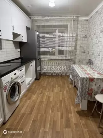 68 м², 3-комнатная квартира, этаж 1 из 10, 68 м², изображение - 2