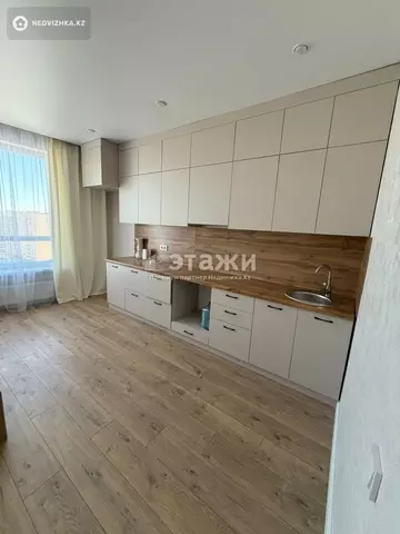 82 м², 3-комнатная квартира, этаж 12 из 21, 82 м², изображение - 2