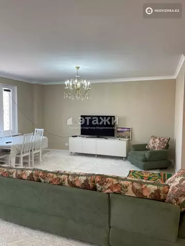 70 м², 2-комнатная квартира, этаж 10 из 12, 70 м², изображение - 3
