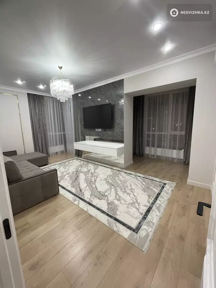 80 м², 2-комнатная квартира, этаж 5 из 21, 80 м², на длительный срок, изображение - 1