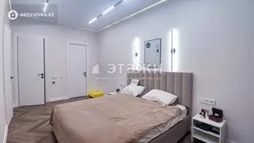 2-комнатная квартира, этаж 11 из 19, 60 м², на длительный срок