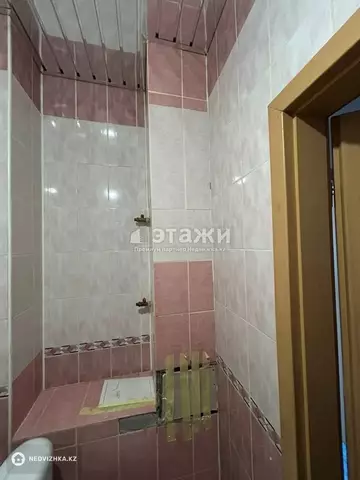 5-комнатная квартира, этаж 4 из 9, 205 м²