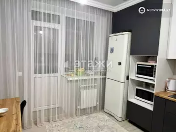 1-комнатная квартира, этаж 5 из 9, 39 м²