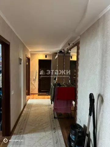 3-комнатная квартира, этаж 8 из 9, 85 м²