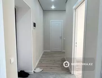 2-комнатная квартира, этаж 11 из 13, 60 м²