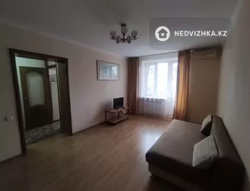 1-комнатная квартира, этаж 3 из 4, 35 м², на длительный срок