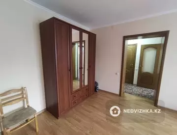 1-комнатная квартира, этаж 3 из 4, 35 м², на длительный срок