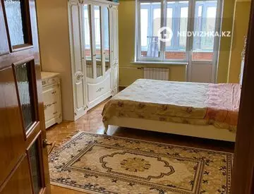 92.5 м², 4-комнатная квартира, этаж 4 из 5, 92 м², изображение - 5